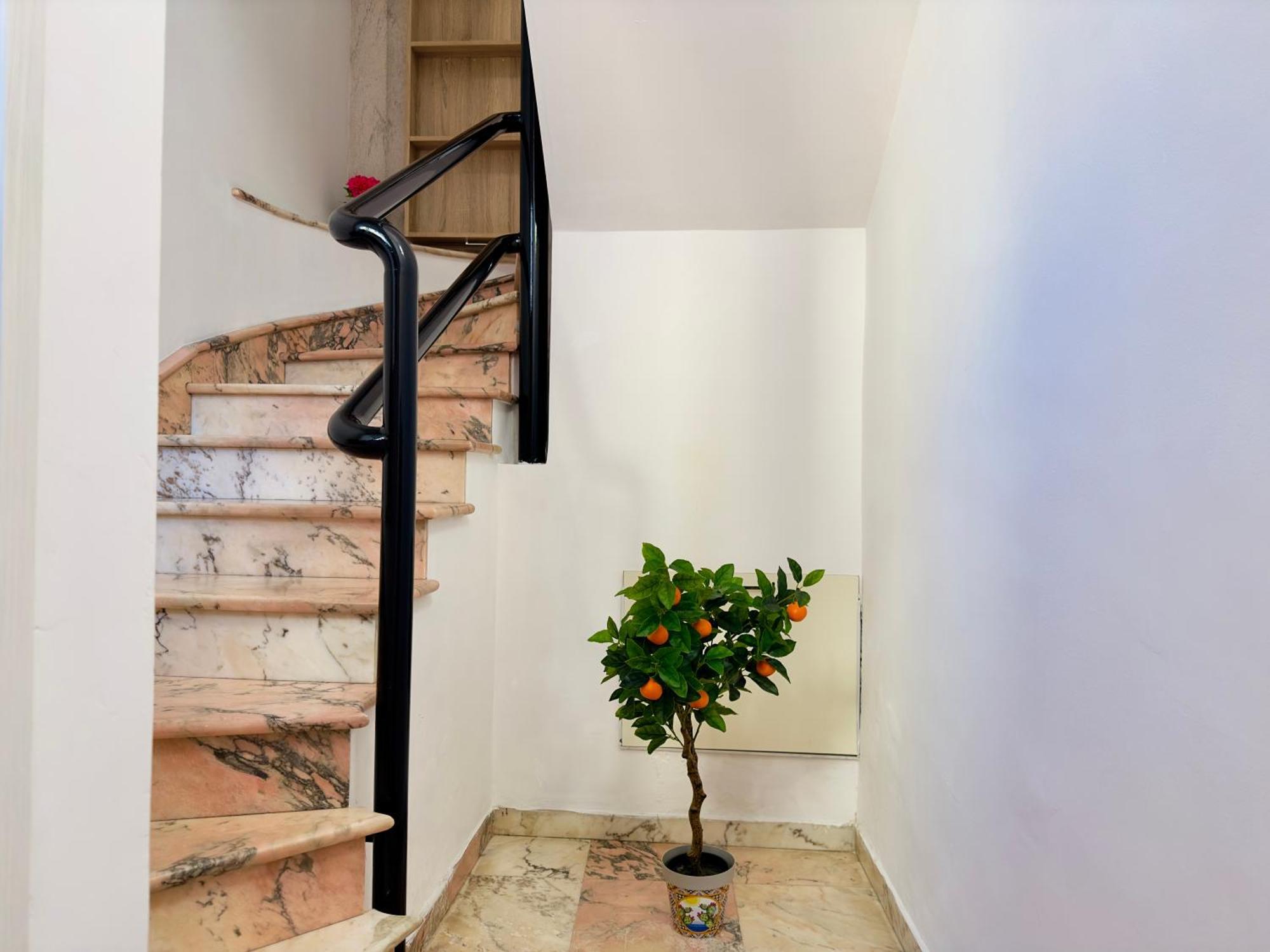Unique Rooms In Centro Citta Bagno Privato E Climatizzatore Ragusa Exterior foto